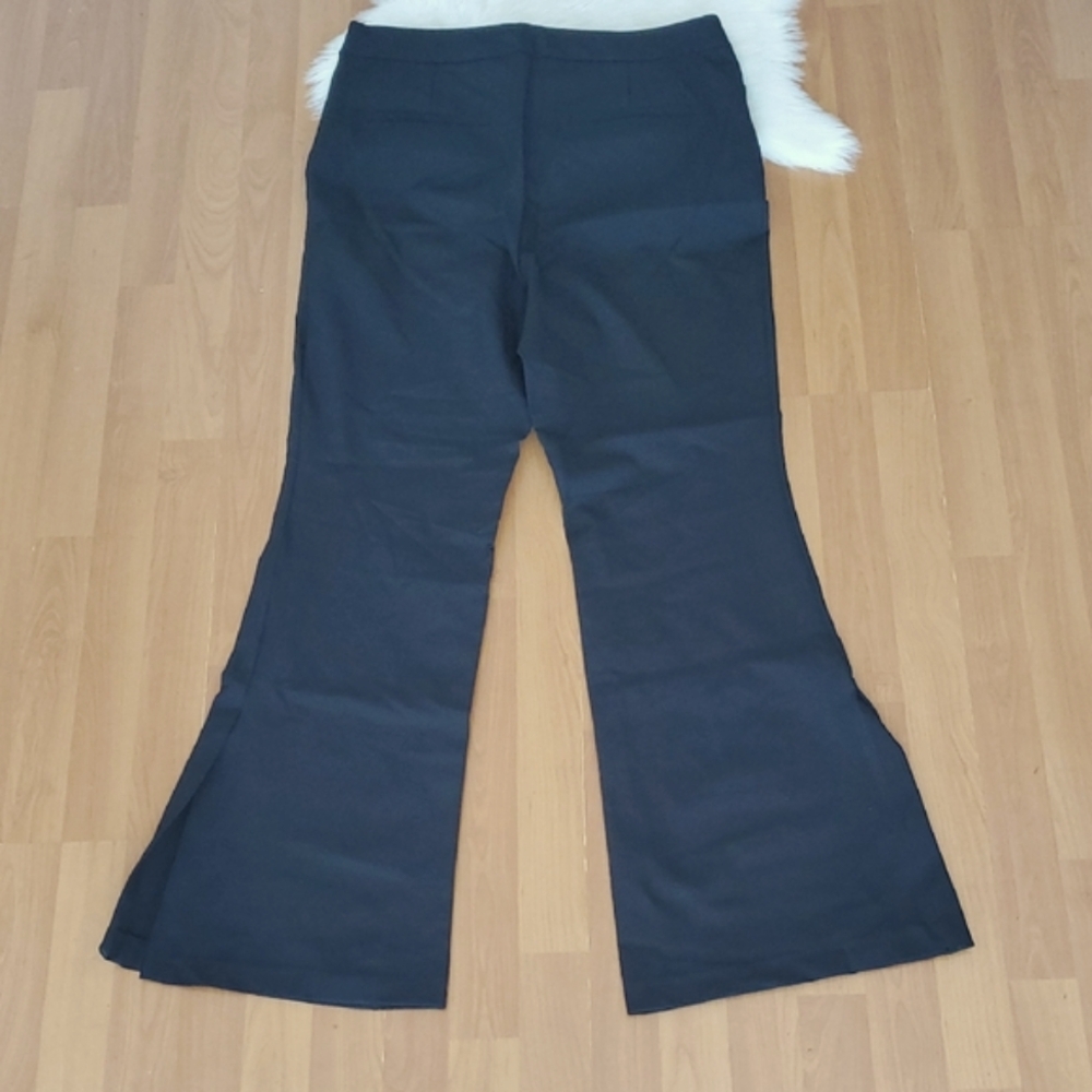 NWT New York & Company Black Flare Leg Pants Plus Size 18R - Picture 9 of 10